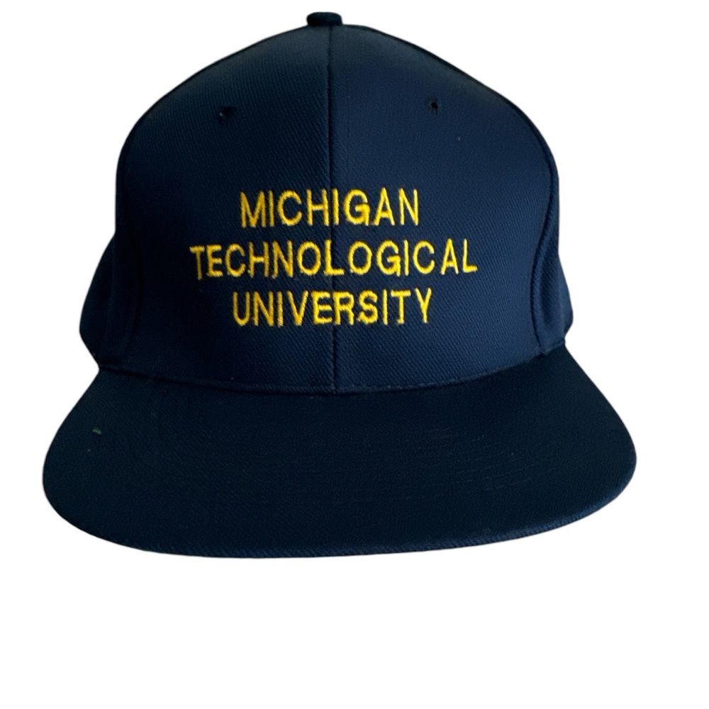 Michigan Technological University Adjustable Snap… - image 1